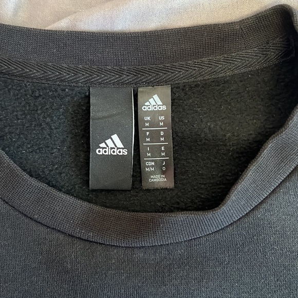 Adidas crewneck - Picture 3 of 5